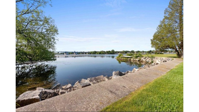 75 Utopia Cir Sturgeon Bay, WI 54235 by Mahler Sotheby'S International Realty - 4149642000 $2,000,000