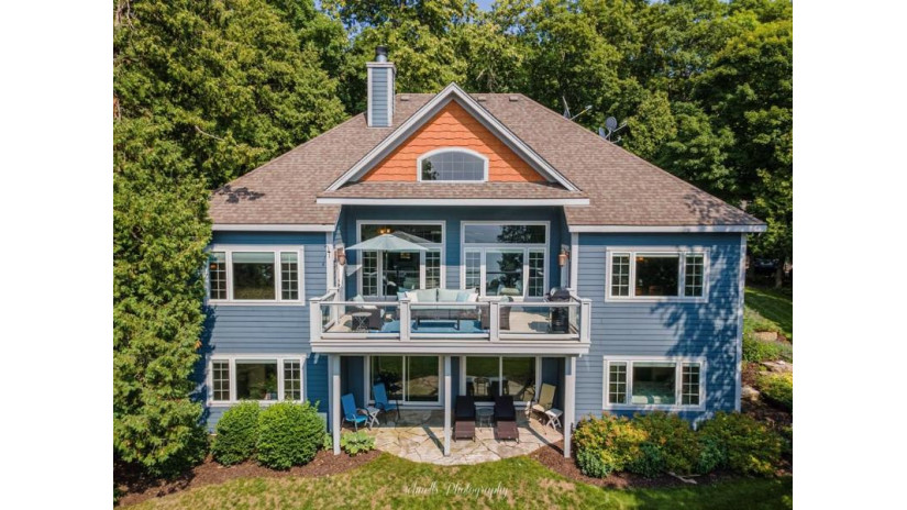 5403 Bay Shore Dr Sturgeon Bay, WI 54235 by Sarkis & Associates - 9208683918 $1,499,000