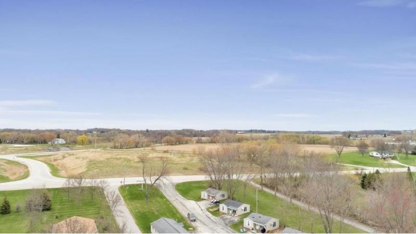 N8931 County Rd Dk Luxemburg, WI 54217 by Keller Williams - 9206327702 $189,900