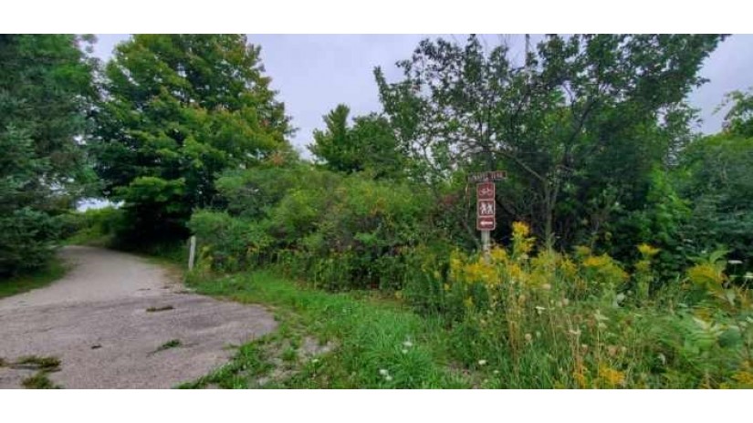 TBD S Geneva Ave Sturgeon Bay, WI 54235 by Cb  Real Estate Group Egg Harbor - 9208682002 $269,900