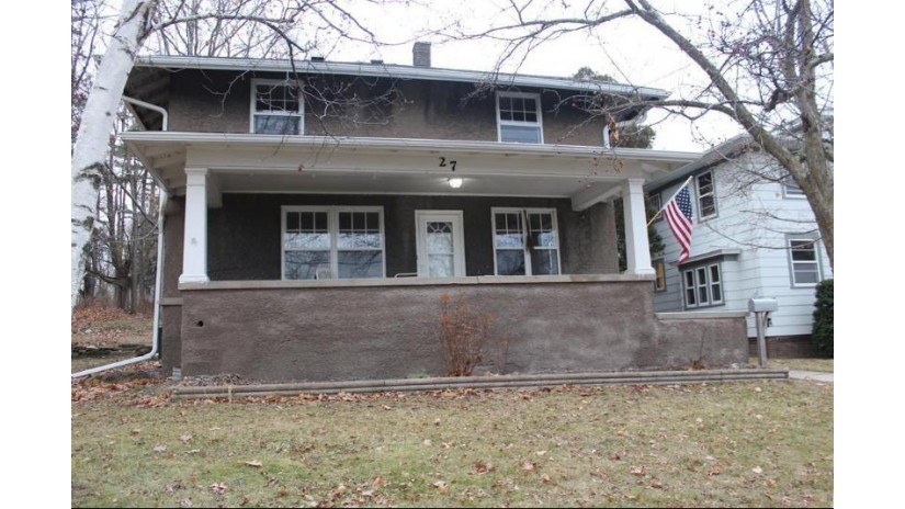 27 S Lansing Ave Sturgeon Bay, WI 54235 by Four Sail Realty - 9207438888 $389,900