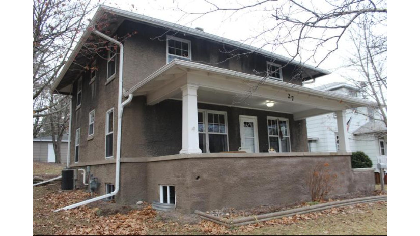 27 S Lansing Ave Sturgeon Bay, WI 54235 by Four Sail Realty - 9207438888 $389,900