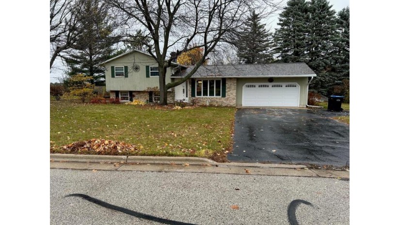 1138 Bonnie View Dr Sturgeon Bay, WI 54235 by Action Realty - 9207436906 $287,700