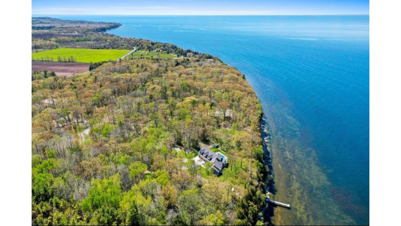 9050 Bay Cliff Dr Sturgeon Bay, WI 54235 by Action Realty - 9207436906 $1,719,000