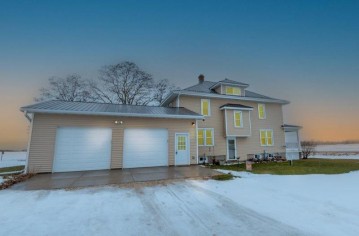 N4390 County Rd E, Kewaunee, WI 54216