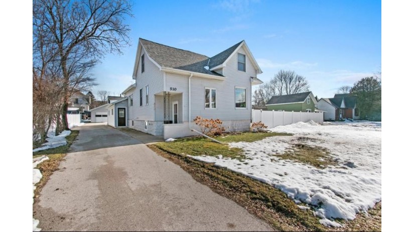 510 N 4th Ave Sturgeon Bay, WI 54235 by Action Realty - 9207436906 $349,000