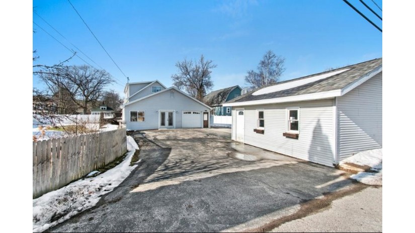 510 N 4th Ave Sturgeon Bay, WI 54235 by Action Realty - 9207436906 $349,000