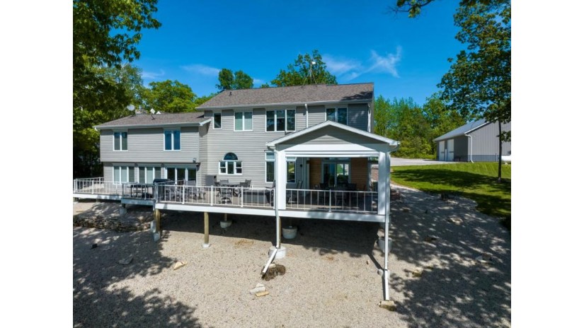 5207 Red Sunset Ln Sturgeon Bay, WI 54235 by Sarkis & Associates - 9208683918 $1,459,900