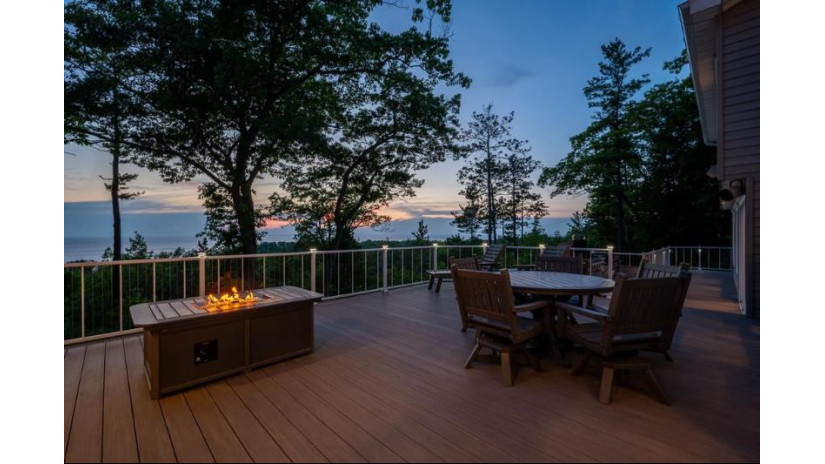 5207 Red Sunset Ln Sturgeon Bay, WI 54235 by Sarkis & Associates - 9208683918 $1,459,900