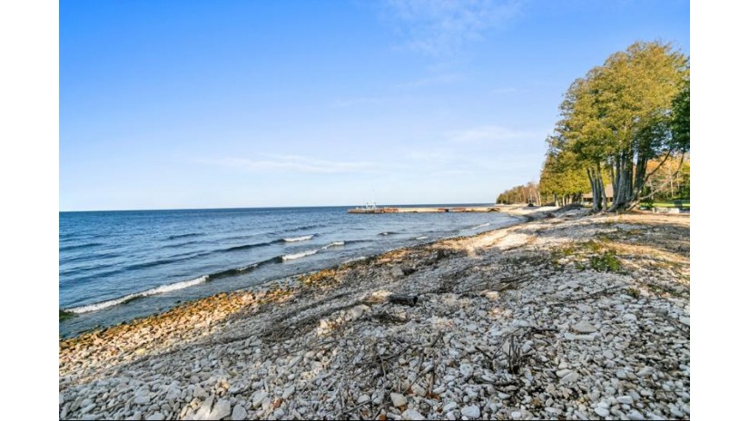 5979 Bay Shore Dr Sturgeon Bay, WI 54235 by Mahler Sotheby'S International Realty - 4149642000 $4,900,000