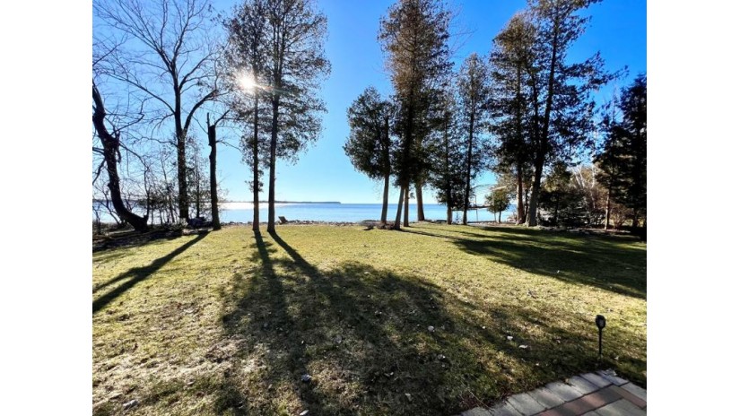 4101 Snake Island Rd Sturgeon Bay, WI 54235 by Sarkis & Associates - 9208683918 $769,000