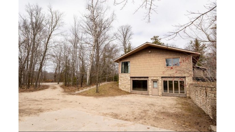 12210 Garrett Bay Rd Ellison Bay, WI 54210 by Shorewest Realtors $635,000