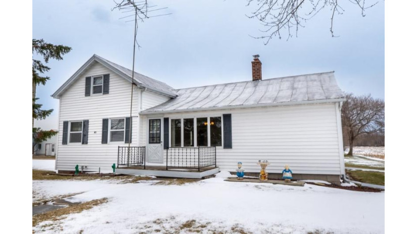 7976 County Rd X Algoma, WI 54213 by Town & Country Real Estate - 9203880163 $369,700