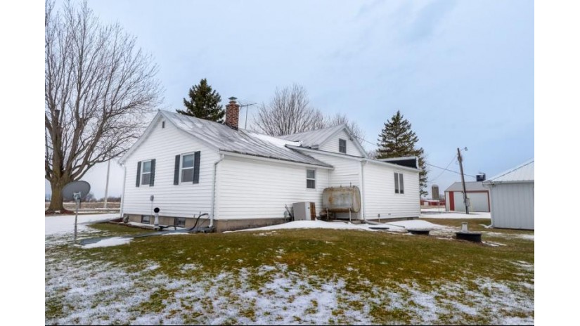 7976 County Rd X Algoma, WI 54213 by Town & Country Real Estate - 9203880163 $369,700