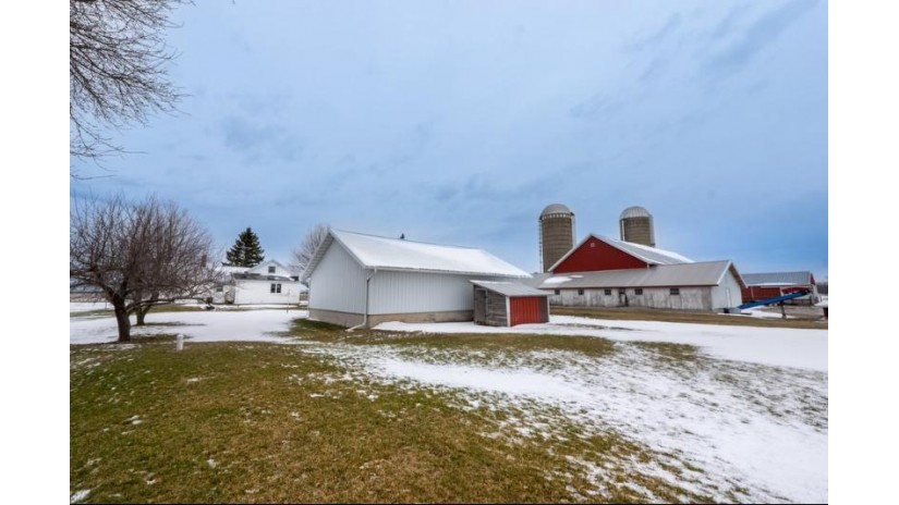 7976 County Rd X Algoma, WI 54213 by Town & Country Real Estate - 9203880163 $369,700