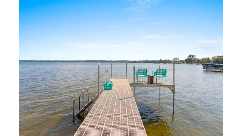 3904 Sand Bay Point Rd Sturgeon Bay, WI 54235 by Action Realty - 9207436906 $479,000