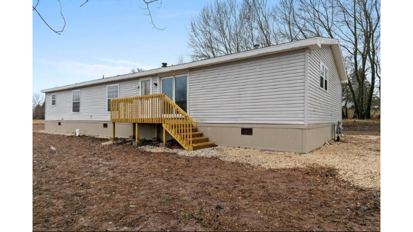 1220 Clay Banks Rd Sturgeon Bay, WI 54235 by Sarkis & Associates - 9208683918 $259,000