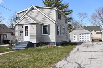 534 Huron St, Sturgeon Bay, WI 54235