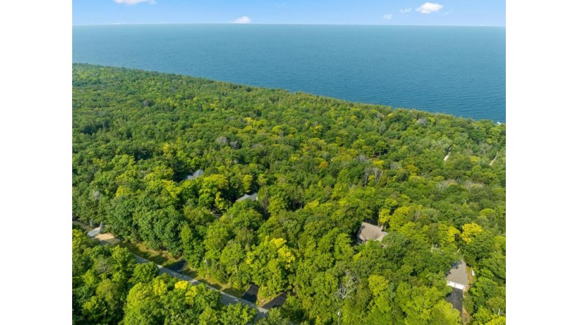 6195 Bluff Ledge Rd Sturgeon Bay, WI 54235 by Sarkis & Associates - 9208683918 $924,900