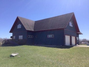 797 East Side Rd, Washington Island, WI 54246