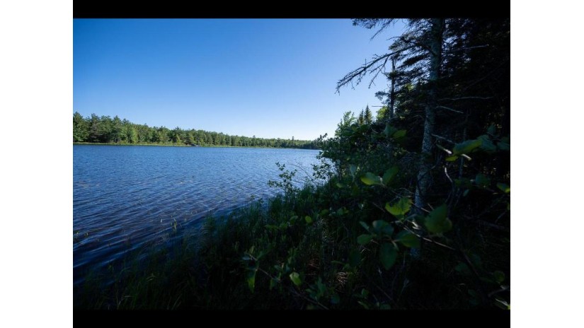 163-165 Clearwater Lake Tr Eagle River, WI 54521 by Gold Bar Realty $1,000,000