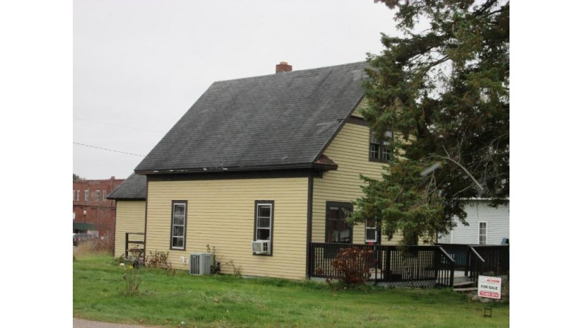 206 Hazeldell Ave N Crandon, WI 54520 by Action Real Estate Llc $82,000
