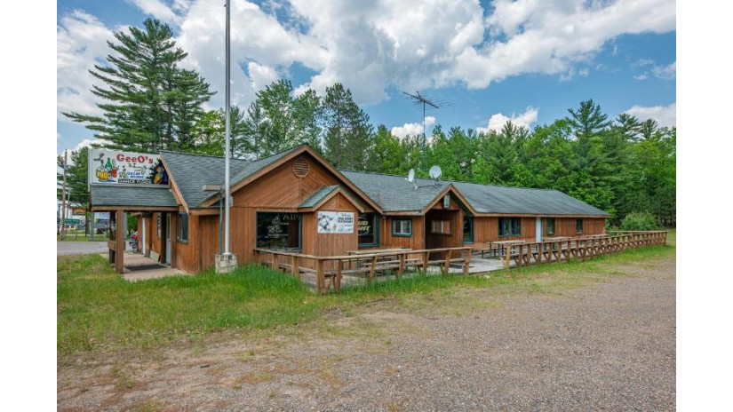 4412 Wall St Whole Eagle River, WI 54521 by Re/Max Property Pros $475,000