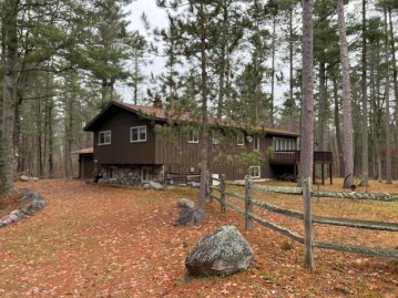 10963 Chequamegon Dr, Minocqua, WI 54548