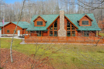 W14888 Fishermans Ln, Silver Cliff, WI 54104