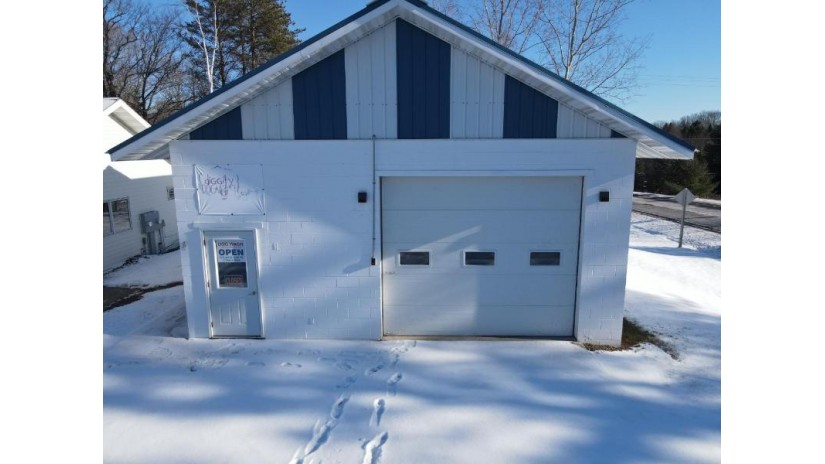 2192a Hwy 17 Phelps, WI 54554 by Eliason Realty - Eagle River $299,900