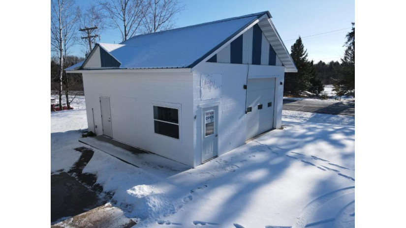 2192a Hwy 17 Phelps, WI 54554 by Eliason Realty - Eagle River $299,900