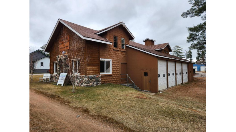 428 Hwy 45 Conover, WI 54519 by Century 21 Burkett - Lol $169,900