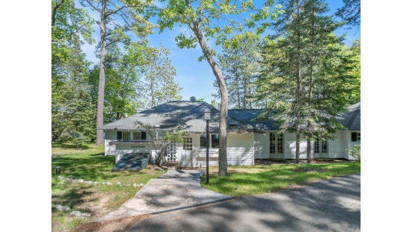 1092 Cranberry Shore Ln 1090 Eagle River, WI 54521 by Re/Max Property Pros $6,400,000