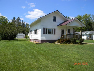 N11316 Antigo St, Elcho, WI 54428