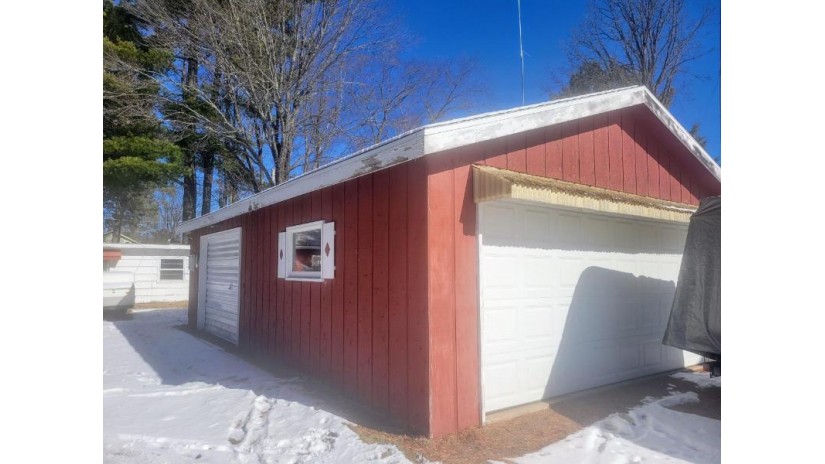 615 Tamarack St Eagle River, WI 54521 by Century 21 Burkett - Lol $115,000