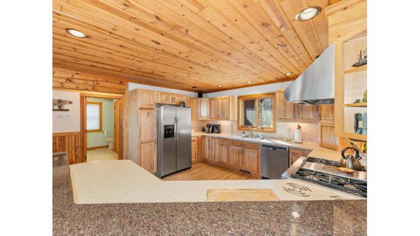 7670 Emerson Rd Lake Tomahawk, WI 54539 by Redman Realty Group, Llc $1,490,000