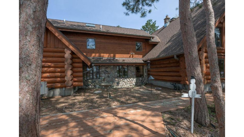 799 Leatzow Rd Three Lakes, WI 54562 by Re/Max Property Pros $1,269,000