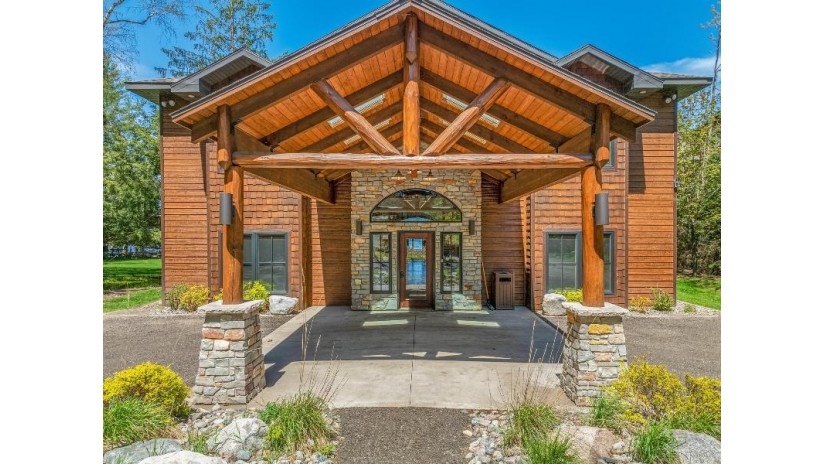 3680 Hemlock Ln Eagle River, WI 54521 by Redman Realty Group, Llc $5,100,000