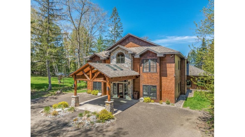 3680 Hemlock Ln Eagle River, WI 54521 by Redman Realty Group, Llc $5,100,000