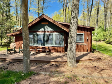 2542 Dorway Dr, St. Germain, WI 54558