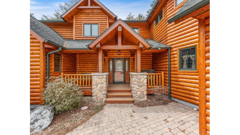 7603 Four Mile Creek Rd Three Lakes, WI 54562 by Redman Realty Group, Llc $1,850,000