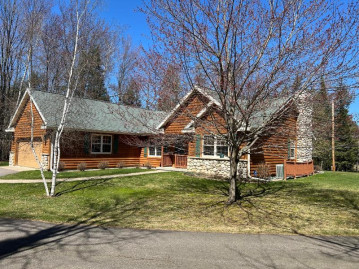 N11360 Flower Ln, Elcho, WI 54428