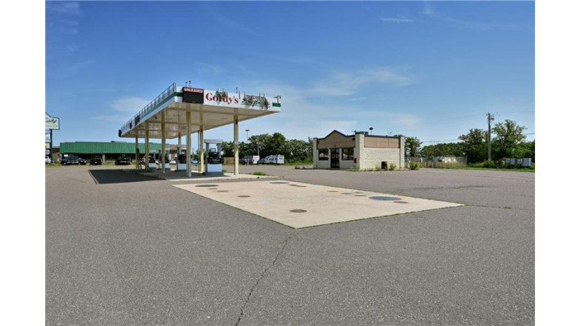 2501 South Main Street Rice Lake, WI 54868 by C21 Affiliated $329,000