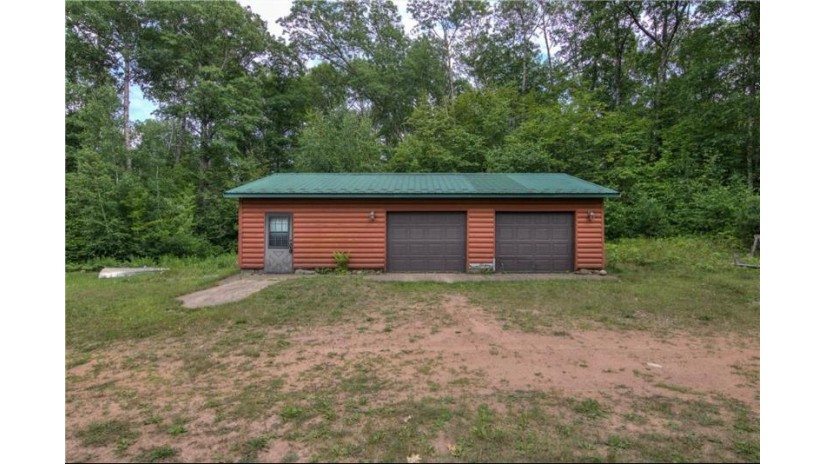 16748 South Peterson Road Minong, WI 54859 by Re/Max Affiliates $159,000
