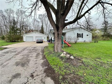 35967 and 35979 Osseo Road, Independence, WI 54747