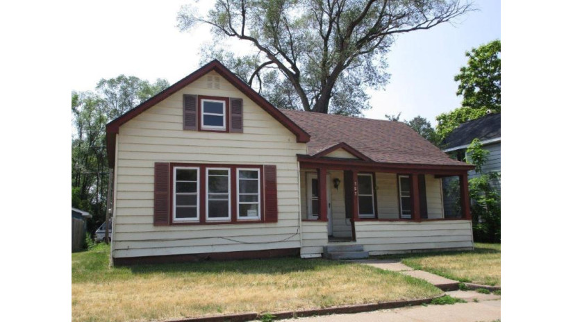 727 Eddy Street Eau Claire, WI 54703 by C21 Affiliated/Hudson $78,000