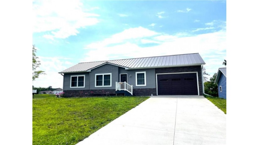 23415 Cherrywood Street Independence, WI 54747 by Hansen Real Estate Group $268,000