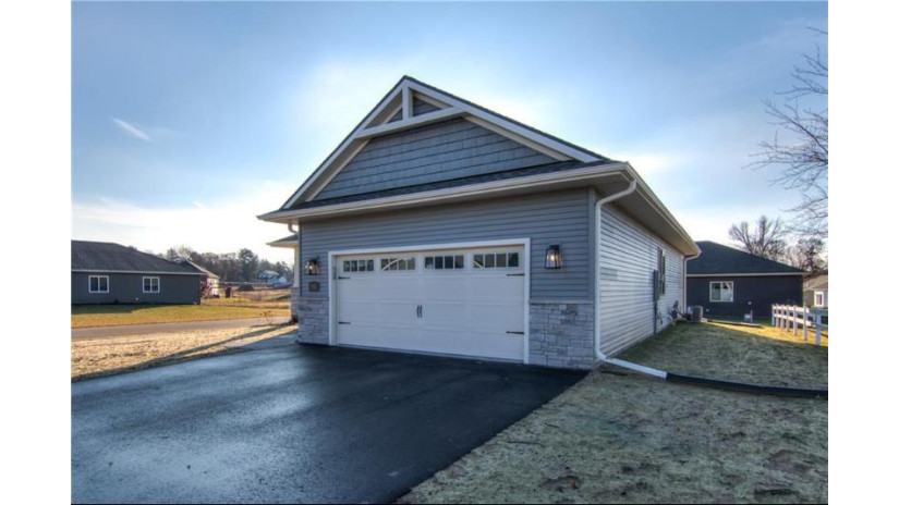 1515 St. Andrews Drive Altoona, WI 54720 by C & M Realty $371,900