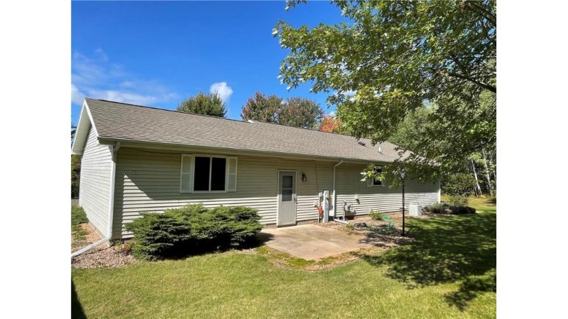 1236 Saunders Avenue Park Falls, WI 54552 by Birchland Realty Inc./Park Falls $199,900