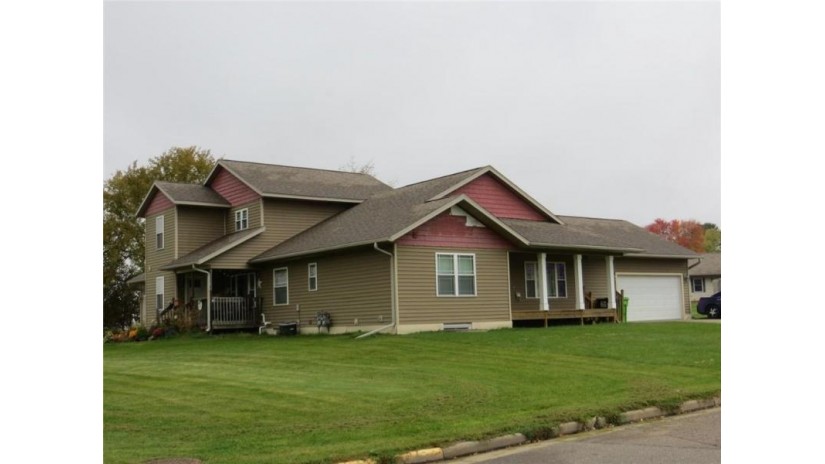 400 West Lawrence Street Thorp, WI 54771 by Mathison Realty & Services Llc $319,800